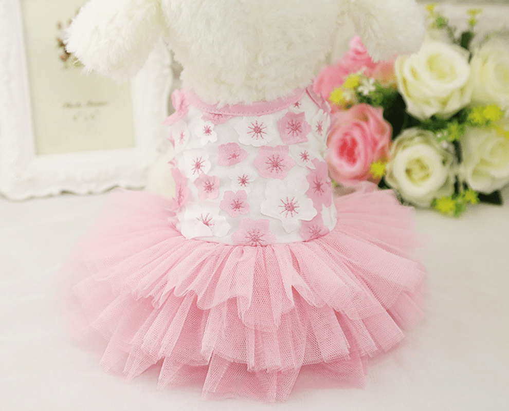 Adorable Pet Dresses for Dogs and Cats - Stylish and Comfortable Pet Apparel