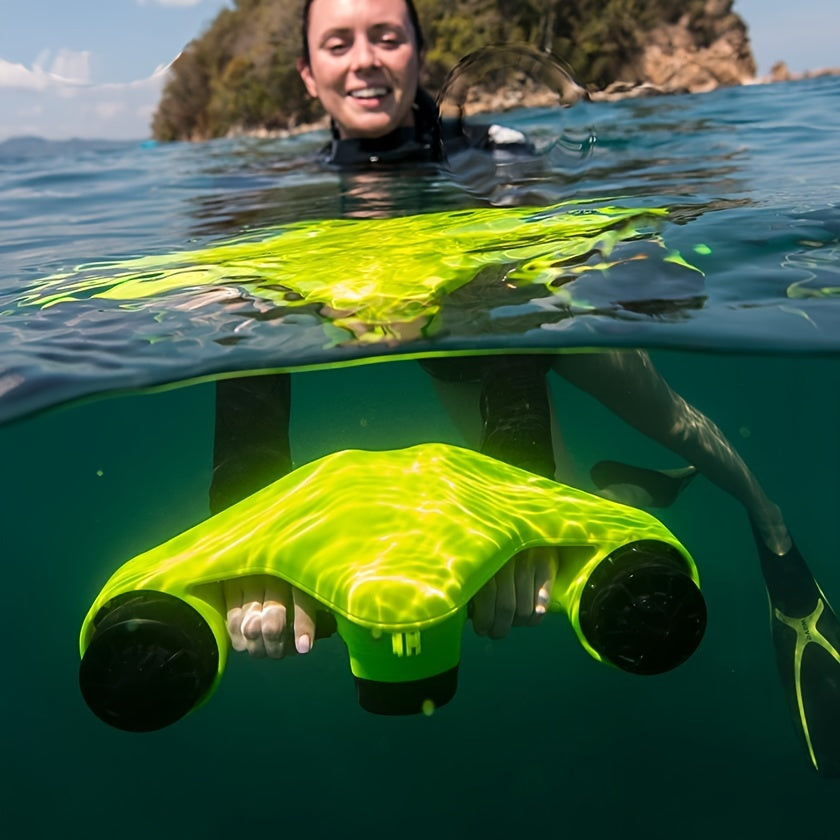 1PC Underwater Scooter Single Motors, Action Camera Compatible, Water Sports Swimming Pool Scuba Diving Underwater Sea Scooter 30m For Water ports Swimming Pool Scuba Diving for Kids/Adults