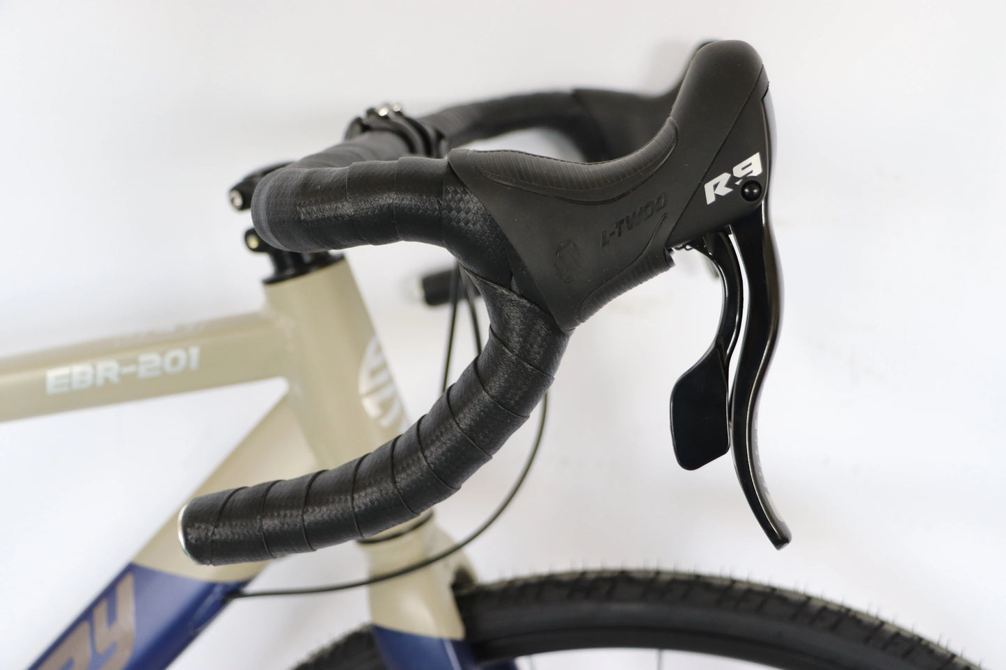 High Quality Aluminium Alloy Frame Road Cycle KENDA Tyre 11 Speed 700c Road Bike Bicycle
