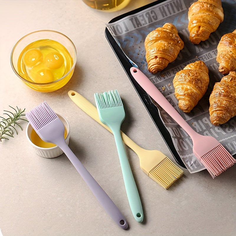 1pc, Oil Brush, Silicone Baking Brush, Portable Barbecue Brush, Household Oil Brush For Baking Cooking, Creative Oil Brush For BBQ Baking, Basting Brush For Kitchen BBQ, Kitchen Stuff, Kitchen Accessaries