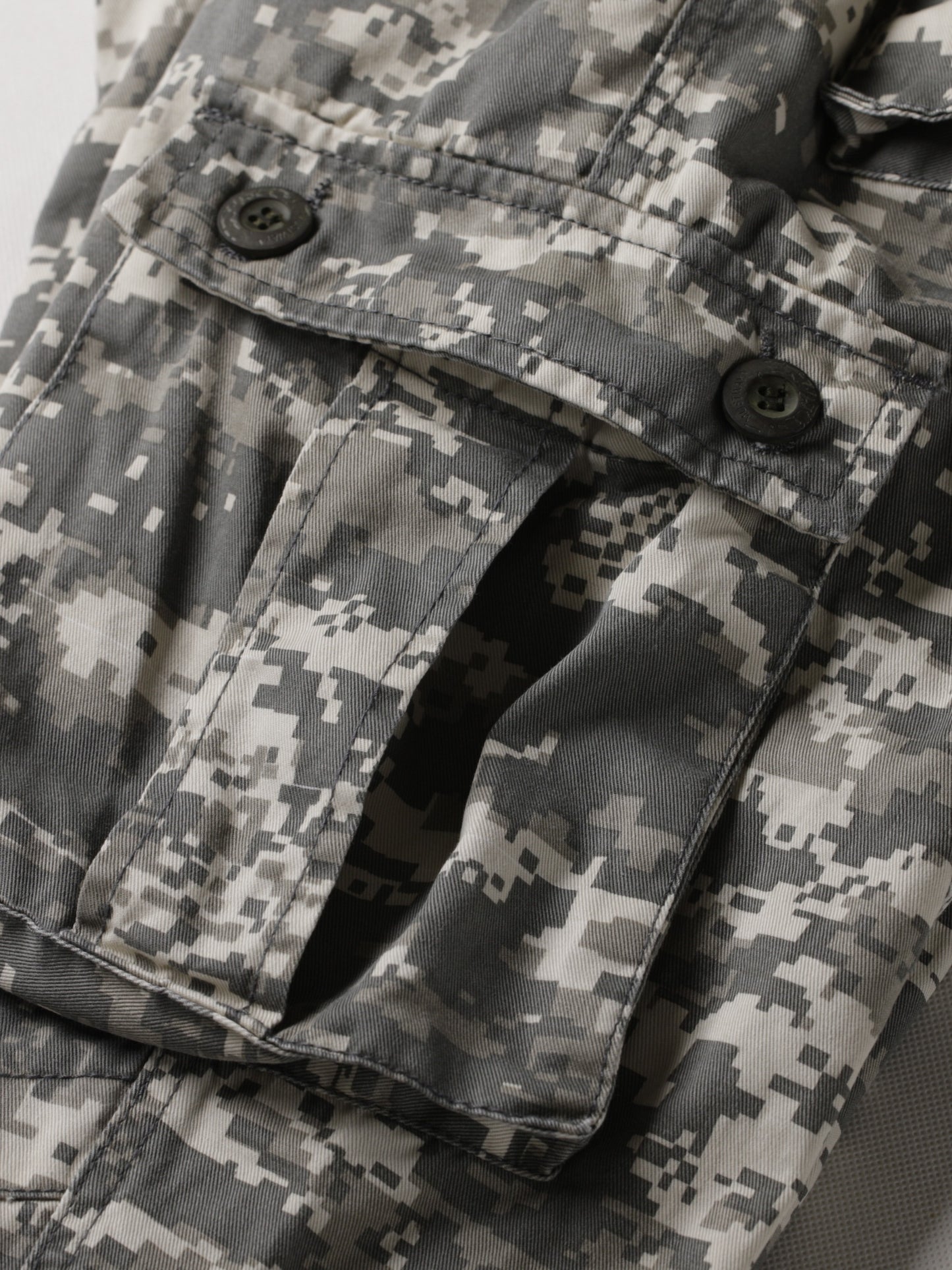 Men's Cotton Camouflage Cargo Pants Multi-Pocket Tactical Loose Fit Regular Length mid Waist Casual Weekend Wear