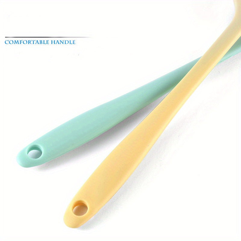 1pc, Oil Brush, Silicone Baking Brush, Portable Barbecue Brush, Household Oil Brush For Baking Cooking, Creative Oil Brush For BBQ Baking, Basting Brush For Kitchen BBQ, Kitchen Stuff, Kitchen Accessaries